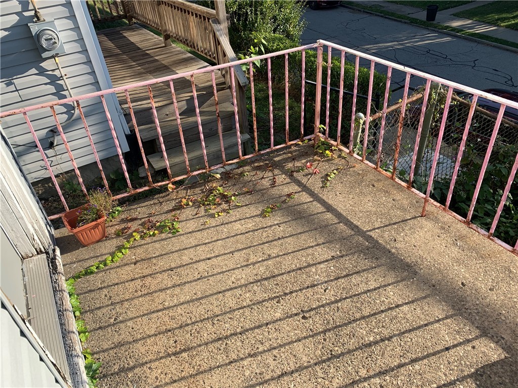 725 Clarissa St unit 3 – photo 4