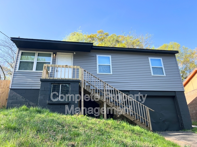 2432 Ishkooda Rd SW – photo 4