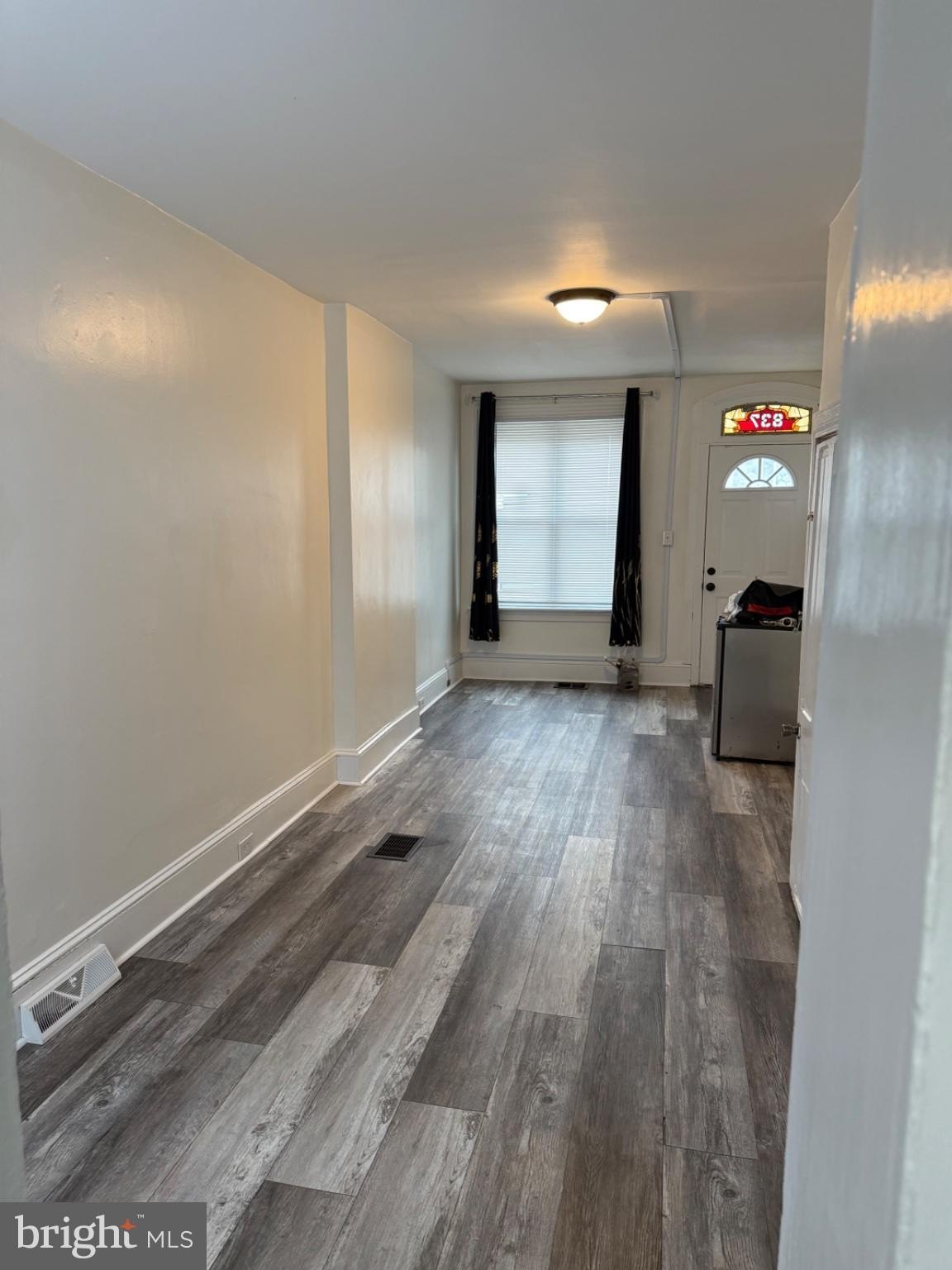 837 Locust St – photo 2