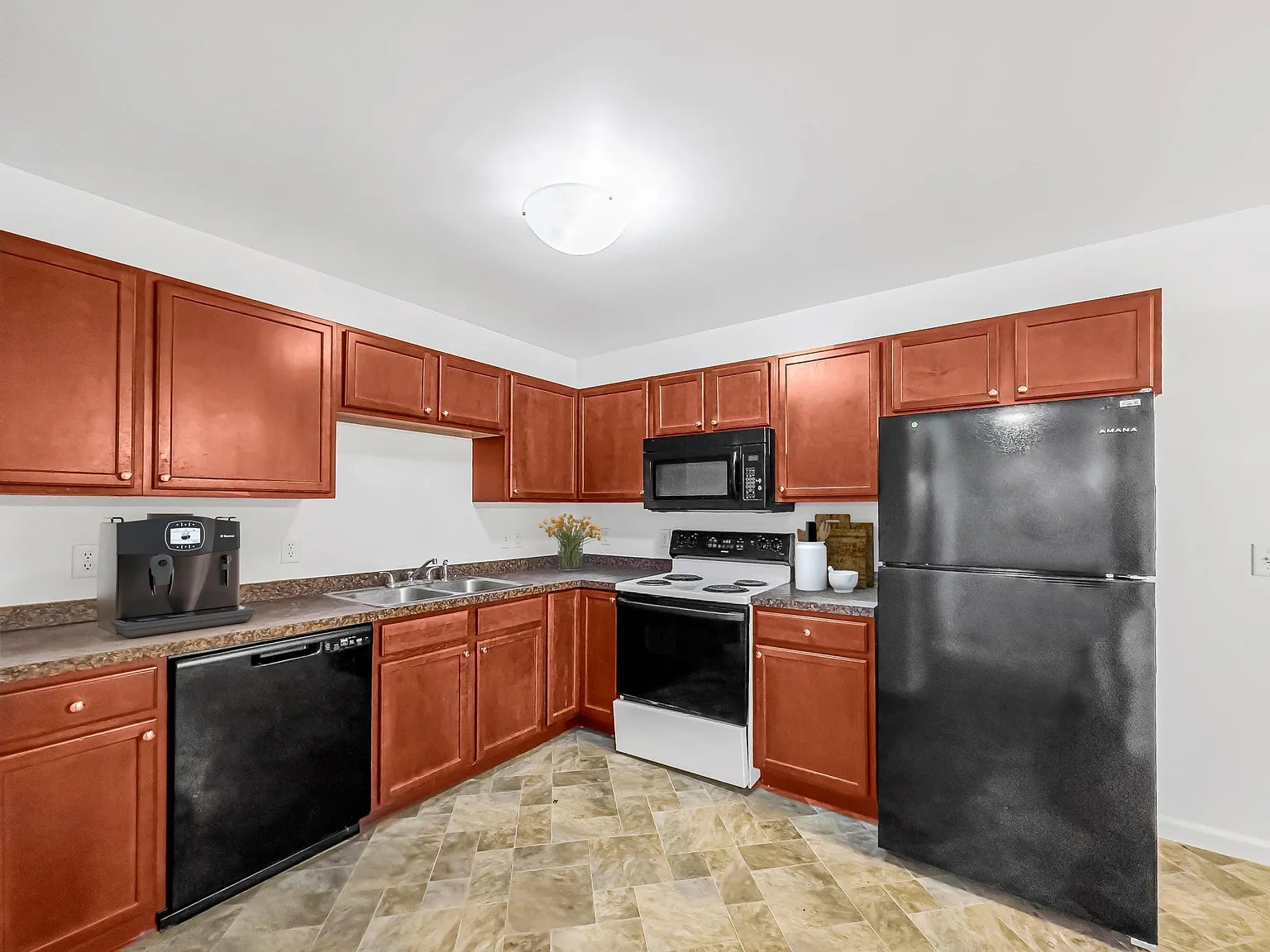 Red Cedar Lane – photo 3