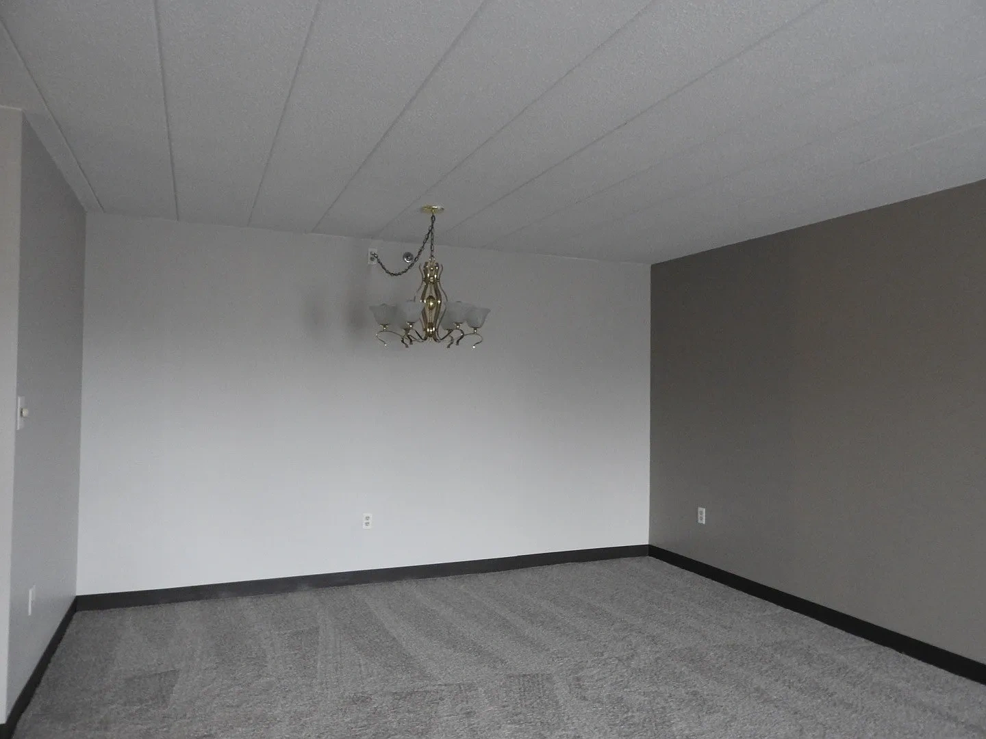 Bower Hill III – photo 5