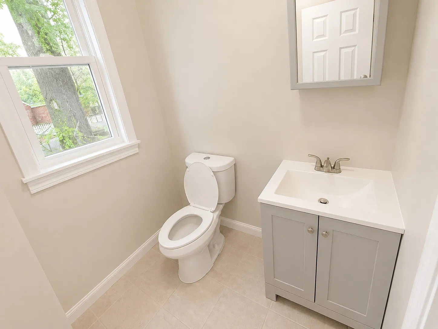 469 Avon Ave – photo 5