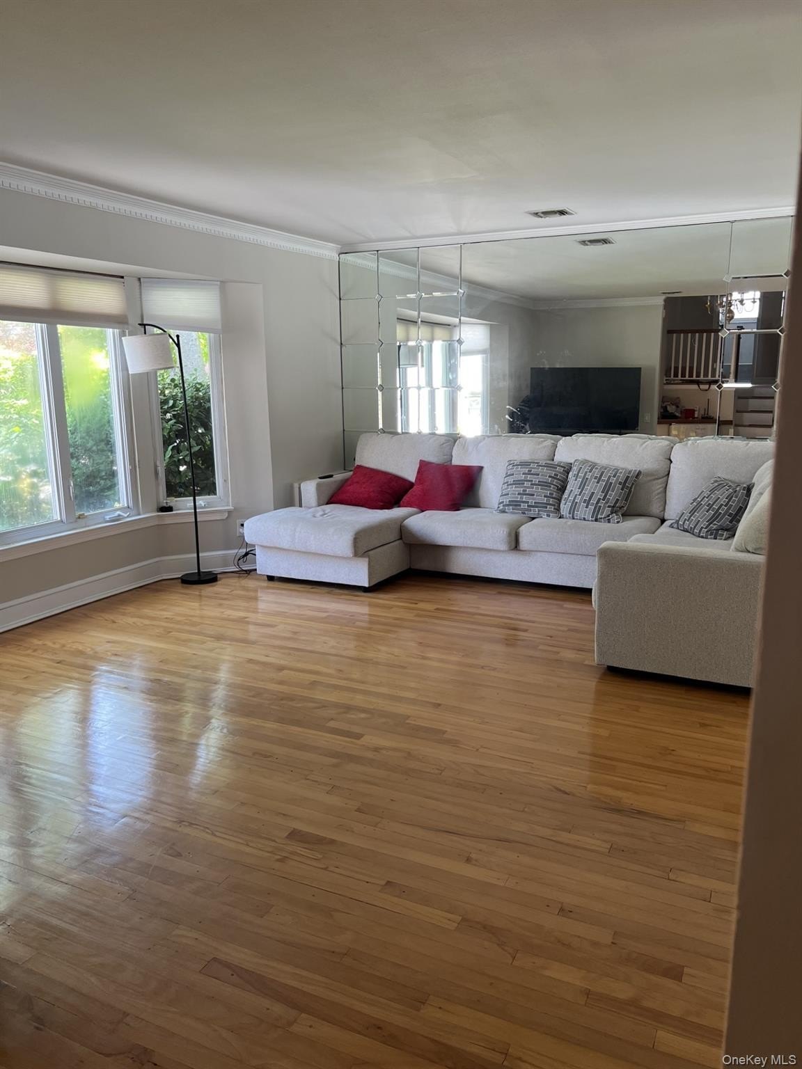 30 Michael Rd – photo 2
