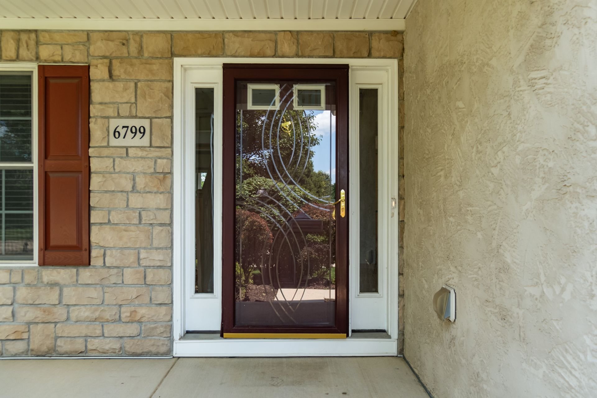 6799 Greenspire Dr – photo 4