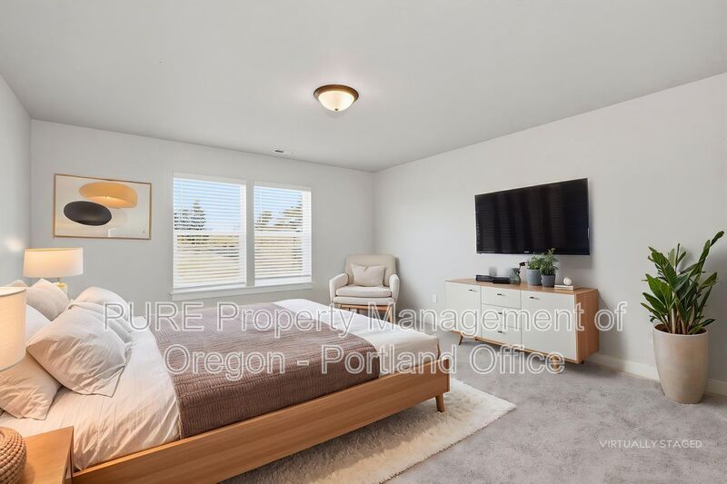 1730 NE Gilbert Ln – photo 4