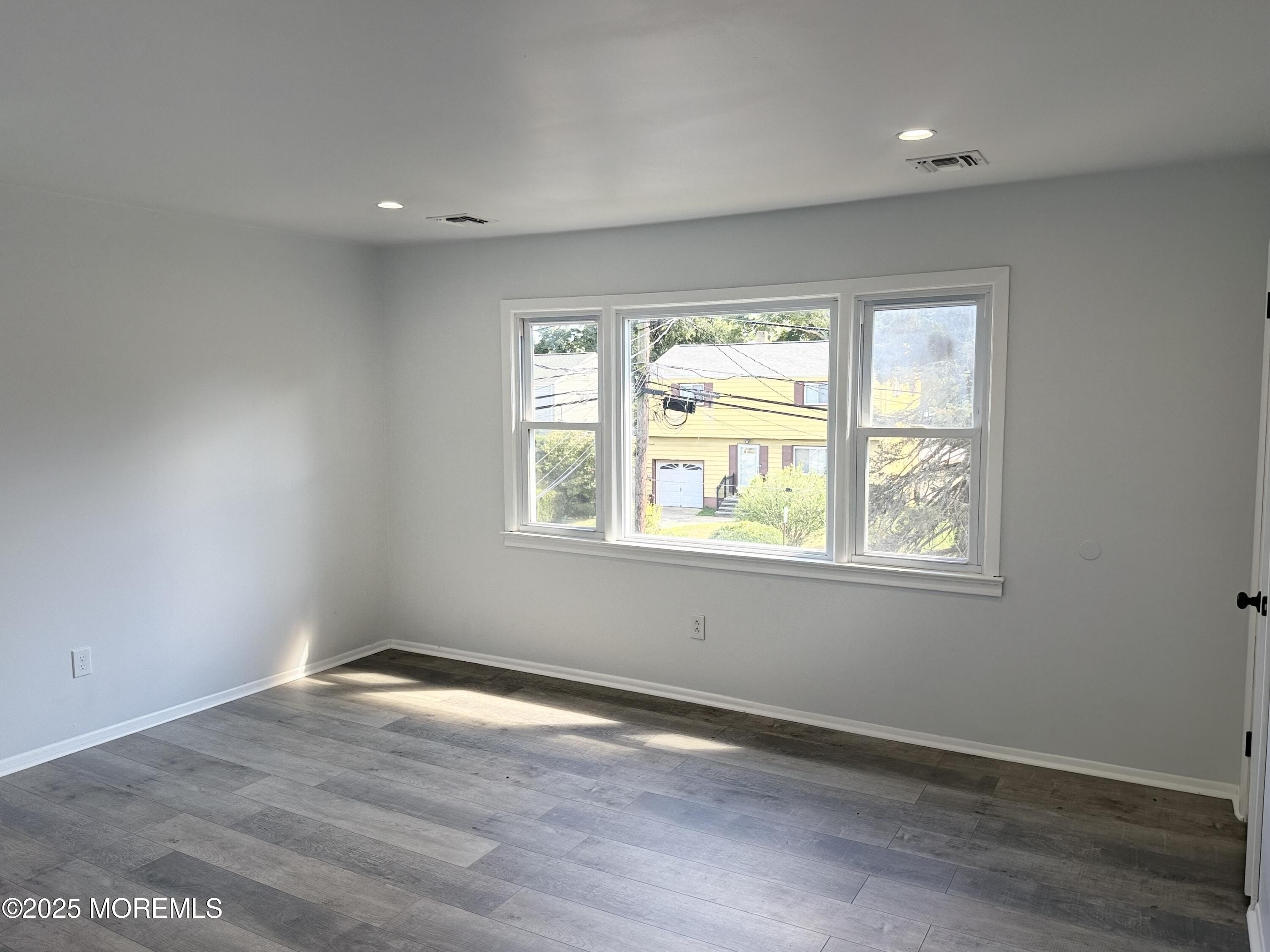 55 Chapin Ave #2ND – photo 5