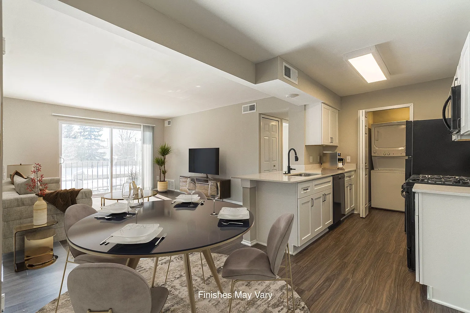 Bristol Square and Golden Gate Apartments – photo 2