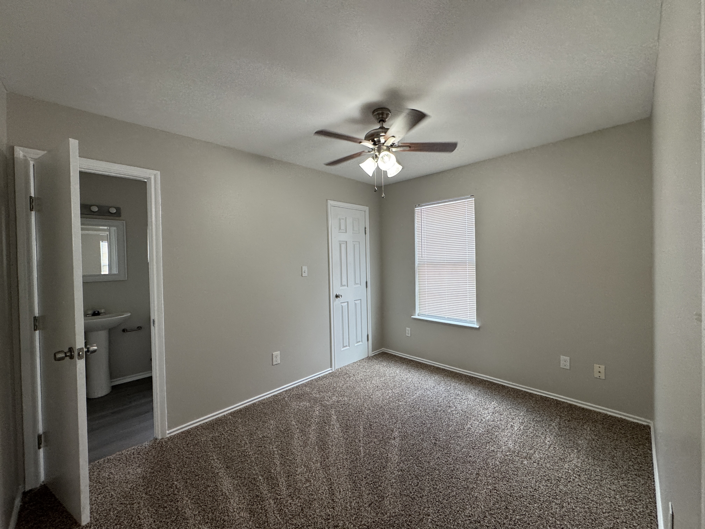 1609 Caldwell St unit # 7 – photo 4