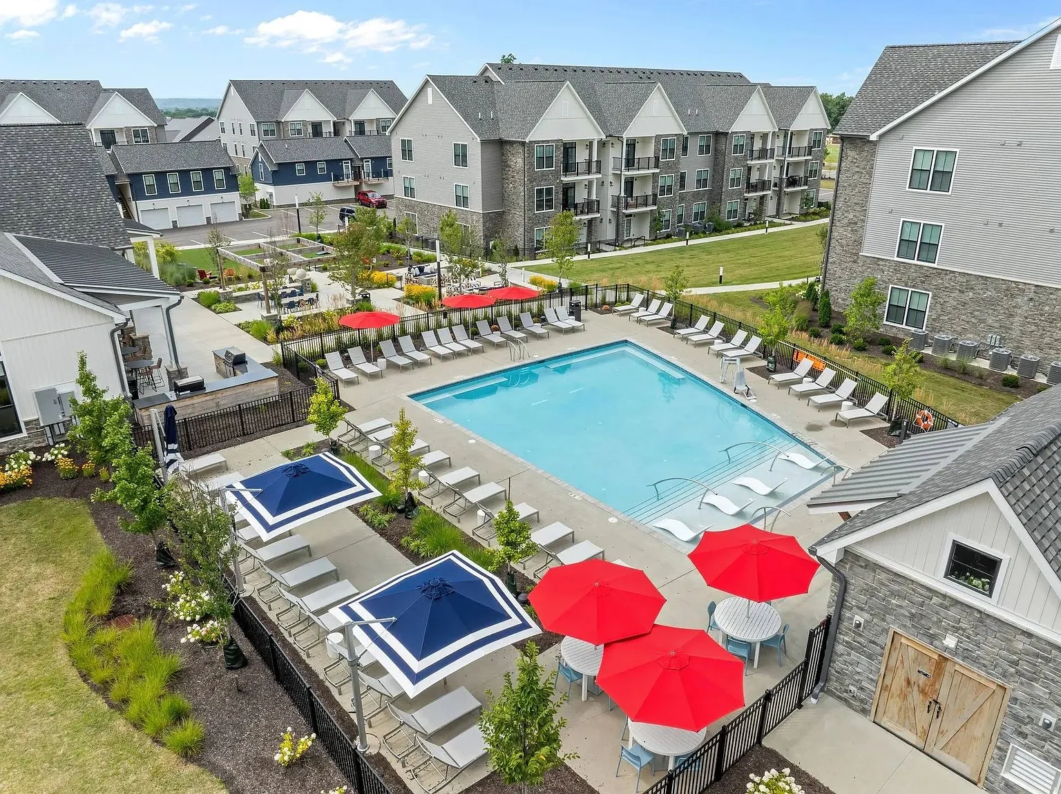 Parkview Spring Hill Apartments – photo 2
