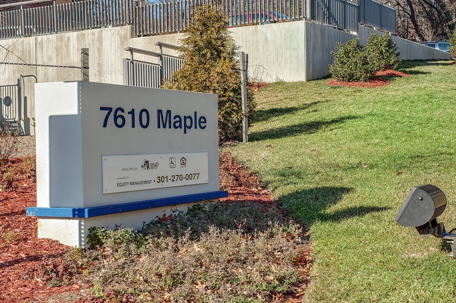 7610 Maple – photo 2