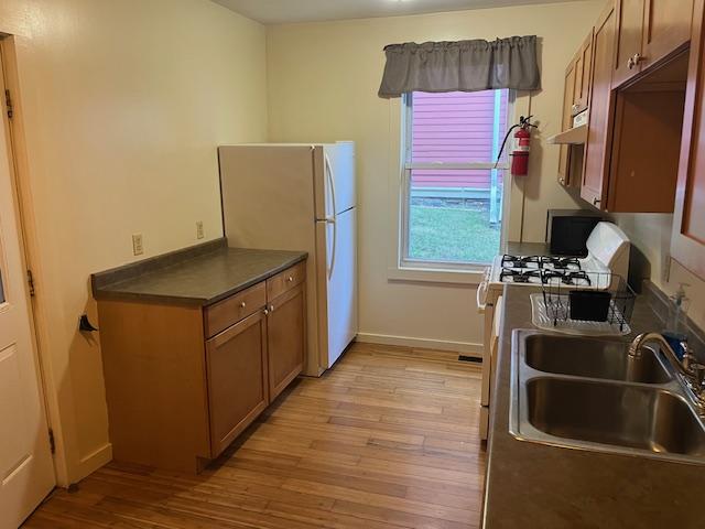 513 S Aurora St – photo 2