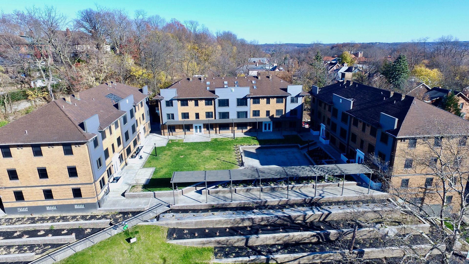 2123 Shady Ave – photo 4