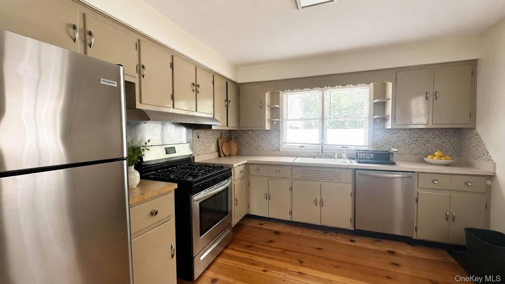 73 Singworth St – photo 4
