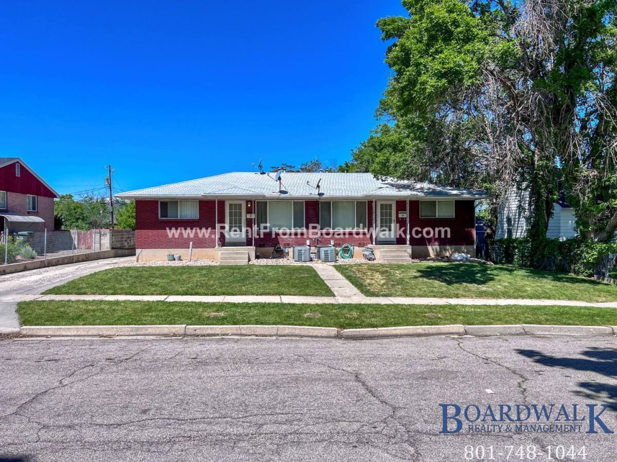 197 N Pinehurst Ave – photo 2