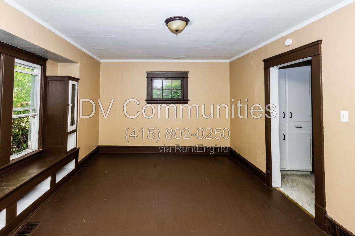 1148 E 176th St – photo 5