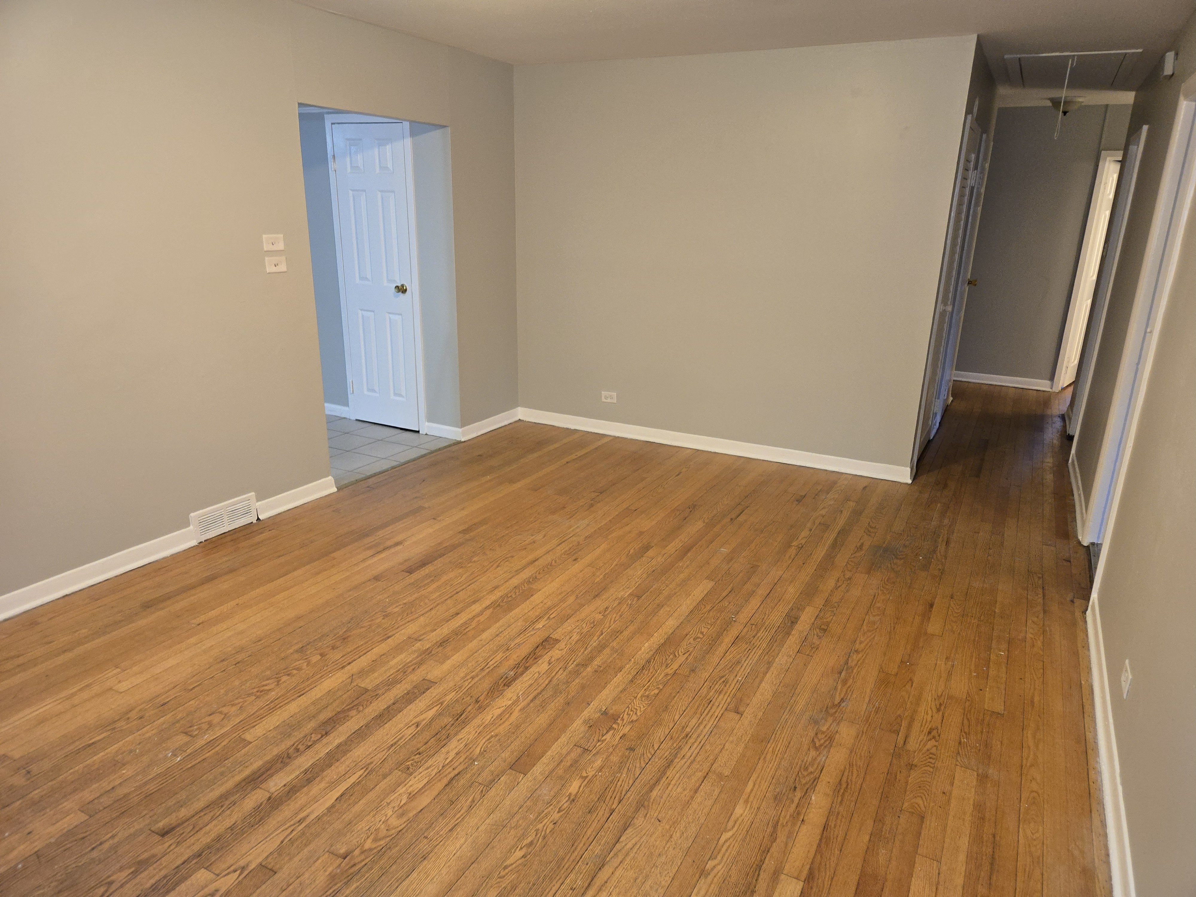 15135 Woodlawn Ave E – photo 5