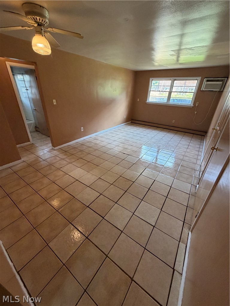 3055 Hadley Ave unit 2 – photo 2