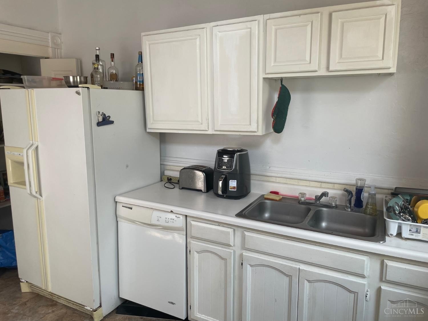 2386 Wheeler St – photo 2