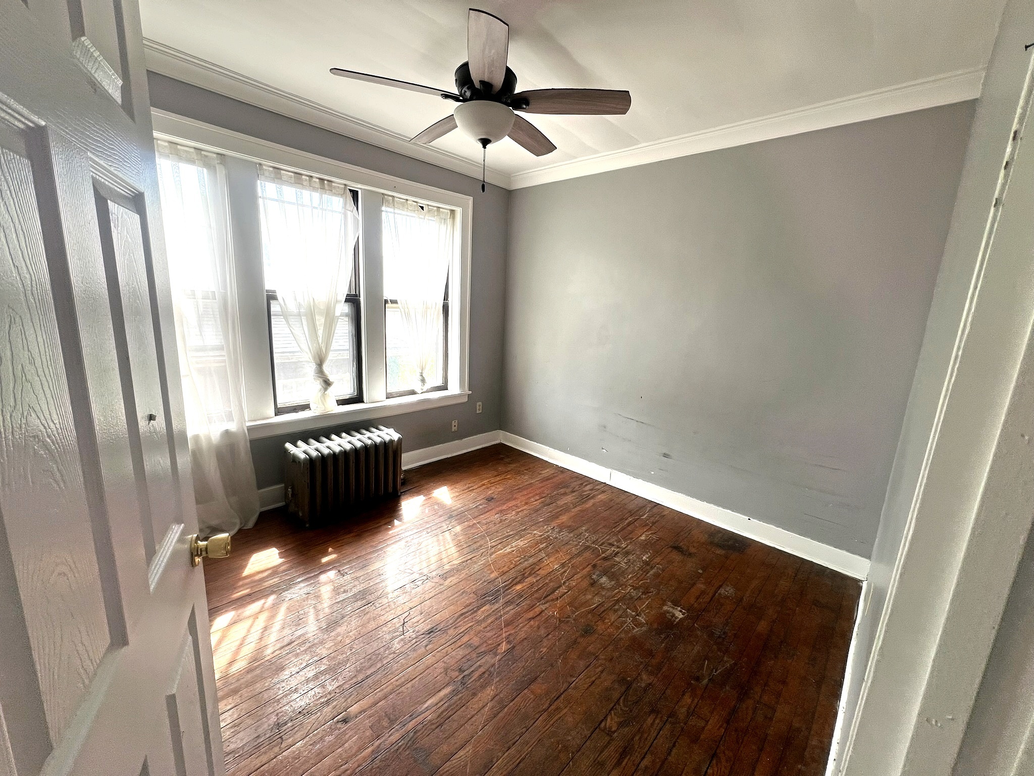 351 W 120th St – photo 1