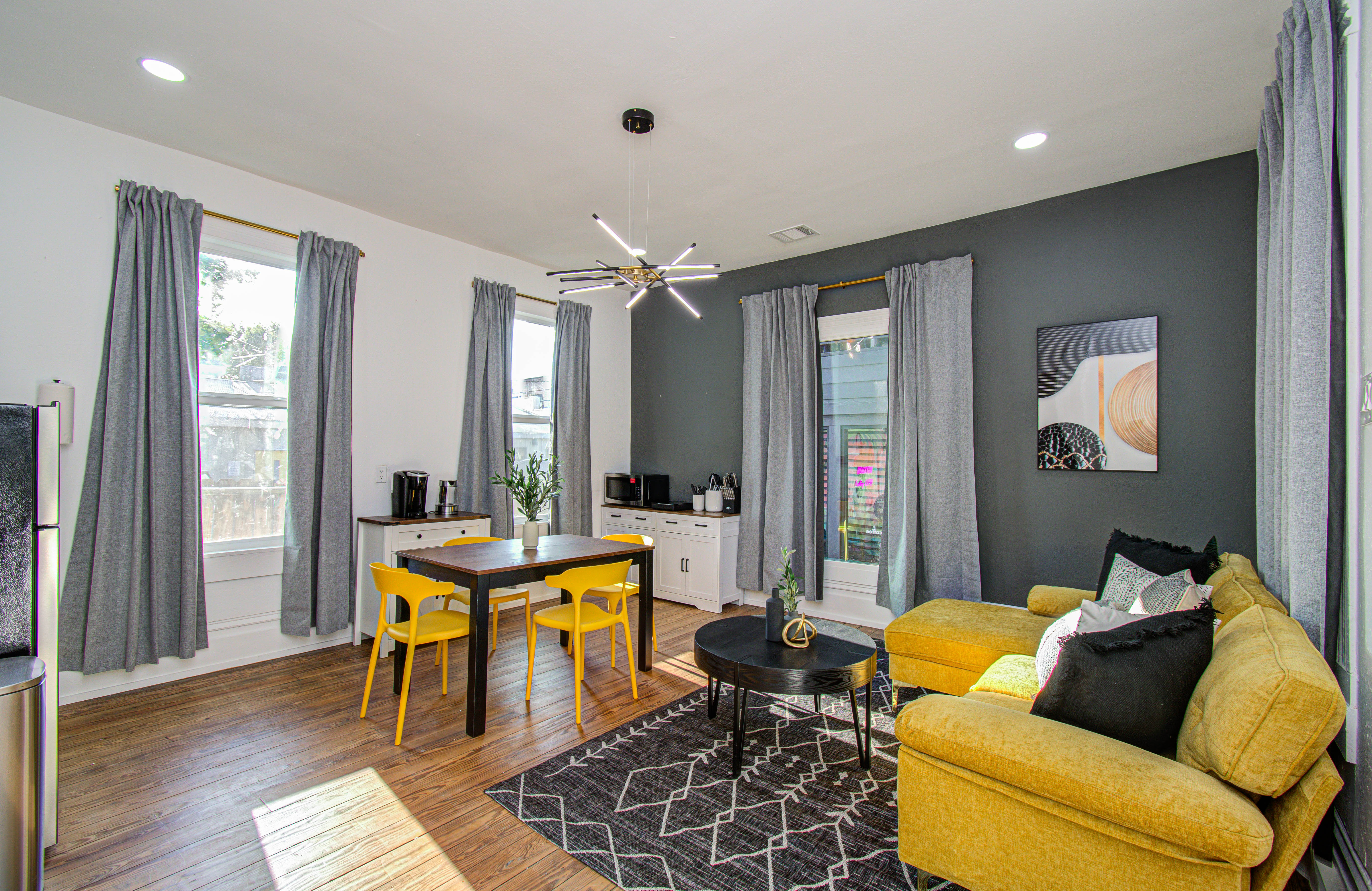 1811 Washington Ave unit unit A – photo 1