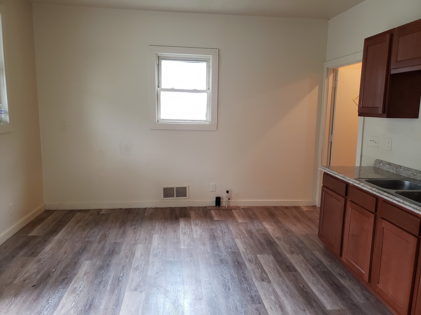 1617 Hamilton St – photo 3