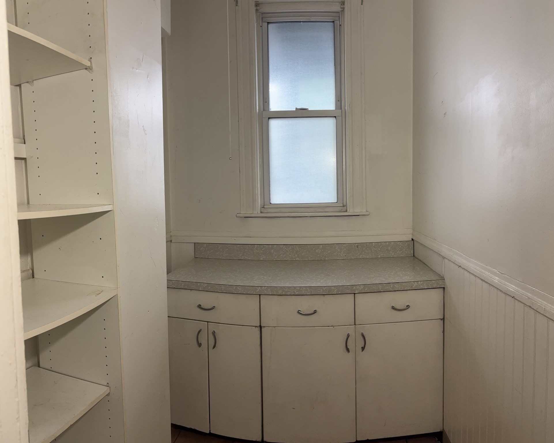 427 Winthrop St unit 1 – photo 5