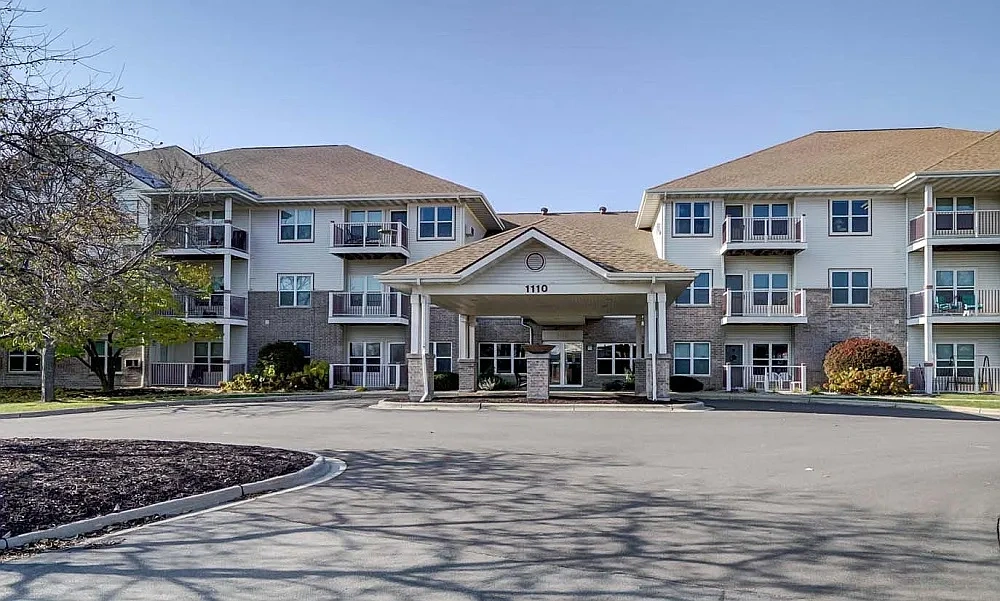 Sherman Glen Senior Aaartments – photo 2