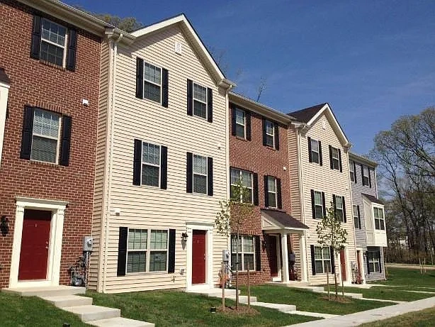 The Pointe at Manorgreen Townhomes – photo 2