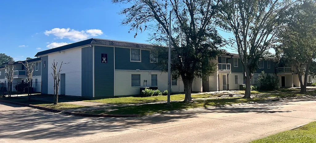 Tiger Den Apartments – photo 5