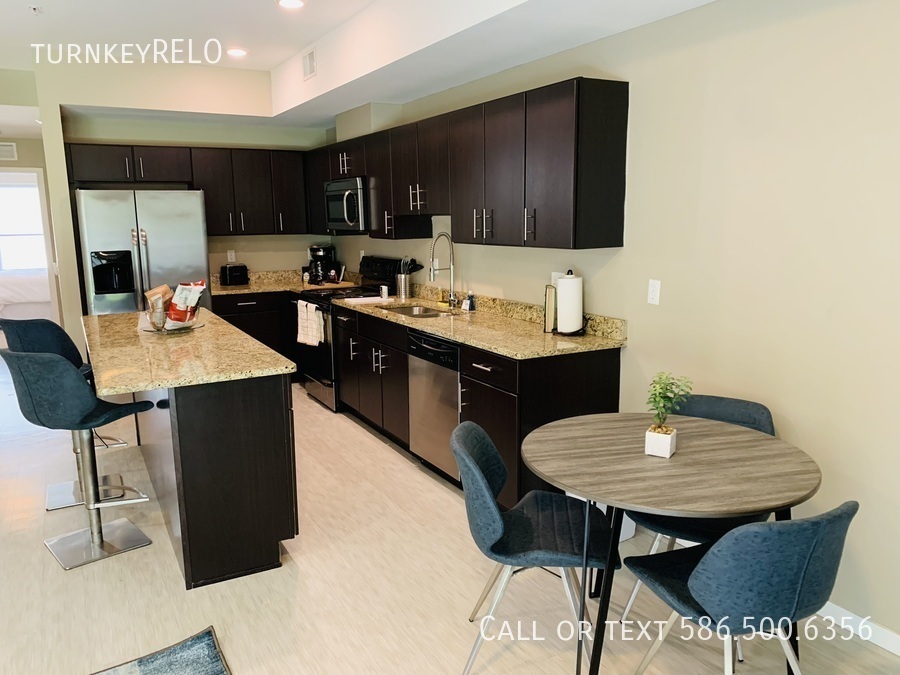 29039 Southfield Rd – photo 5