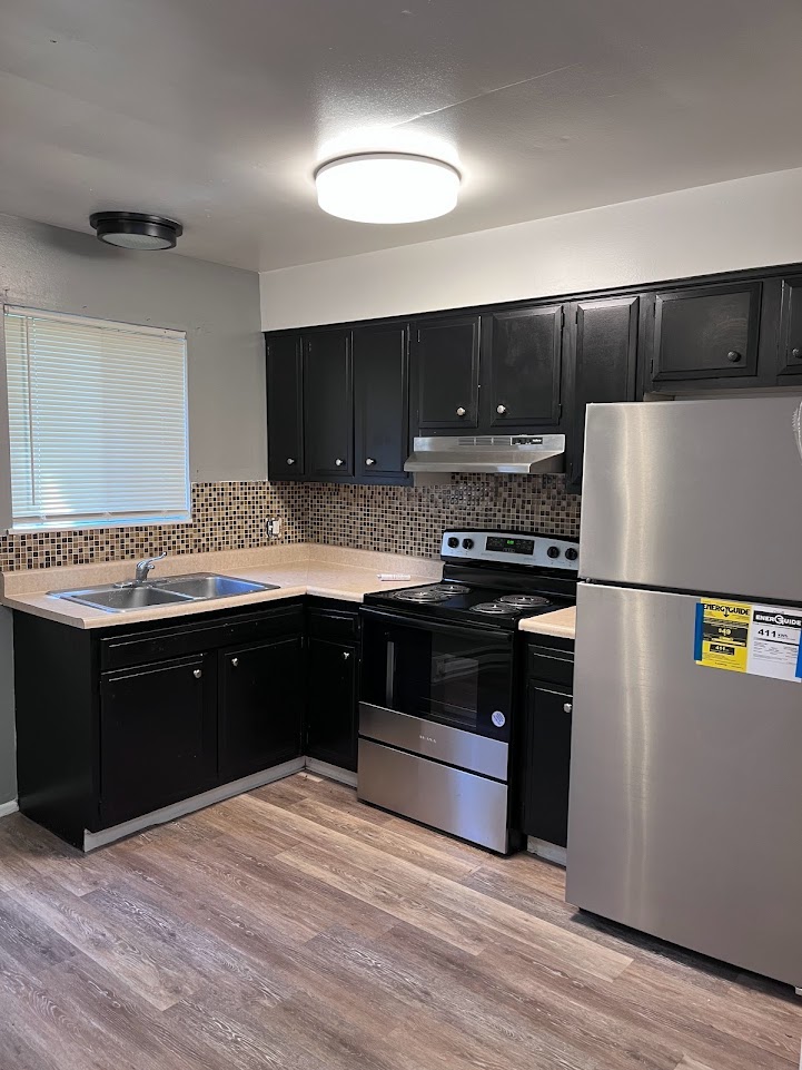 1517 Rausch Ave unit 4 – photo 2