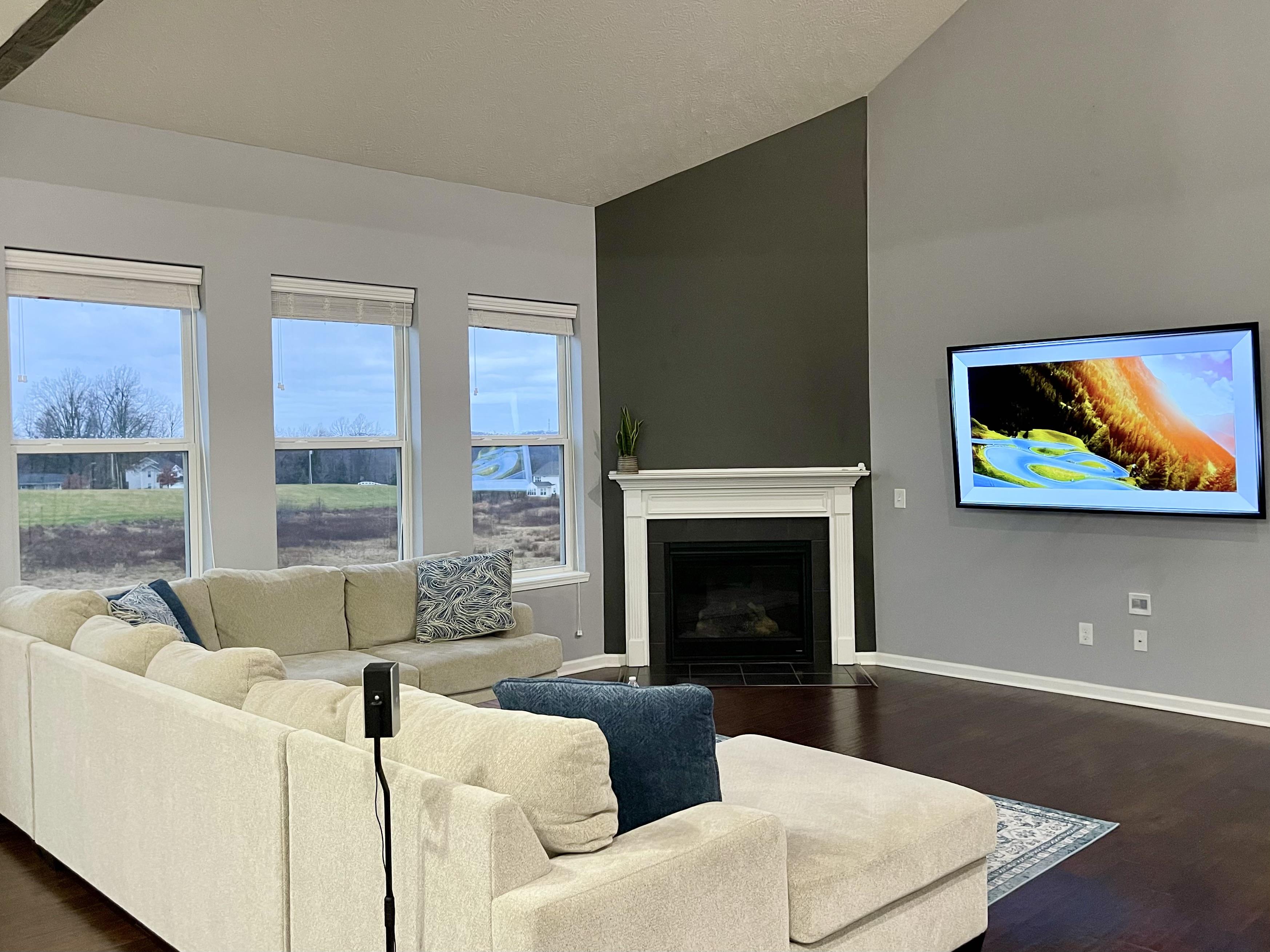 2038 Fieldcrest Ln – photo 2
