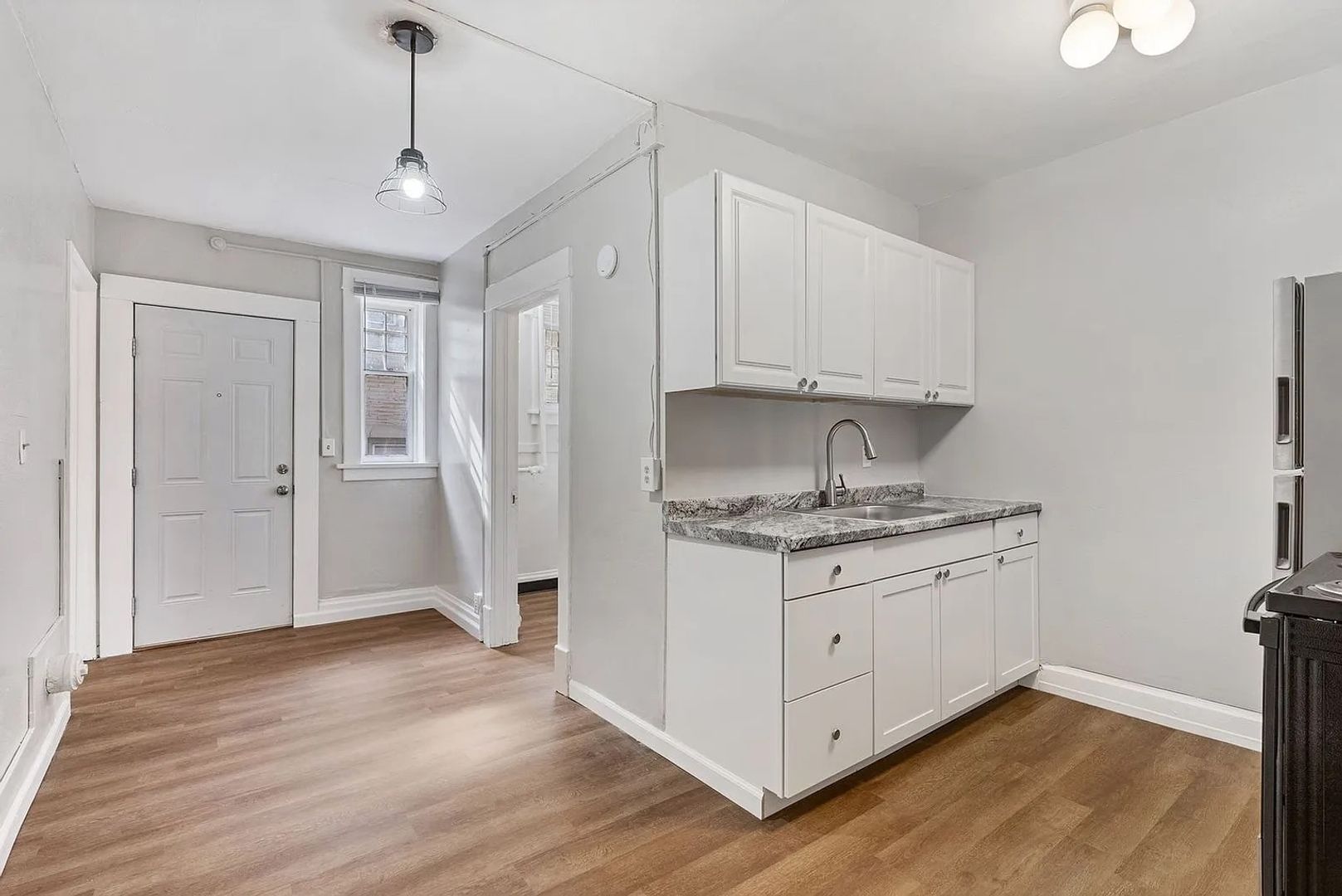 1428 W Tenth Ave unit #2 – photo 3