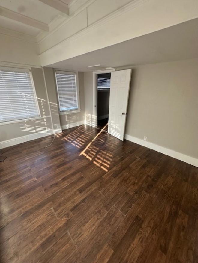 217 E Willow St – photo 3