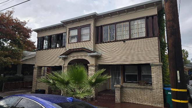 217 E Willow St – photo 1