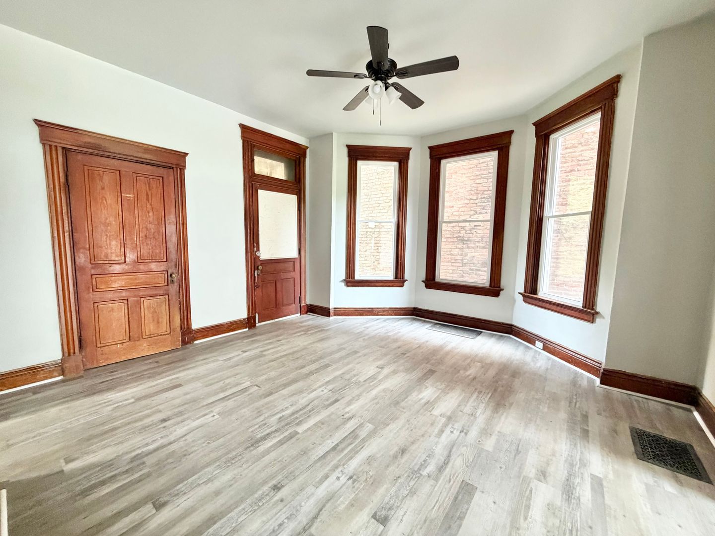 1748 Queen City Ave – photo 4