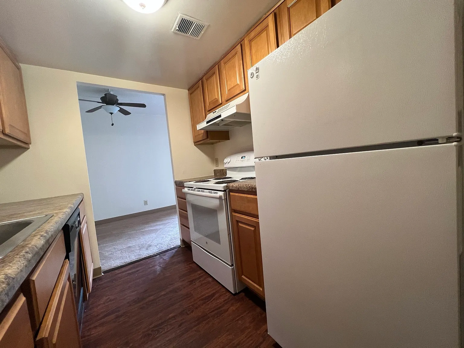 Maiden Square Apartments – photo 5