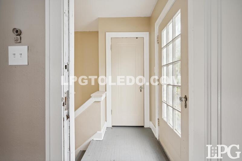 2030 Wyndhurst Rd – photo 3