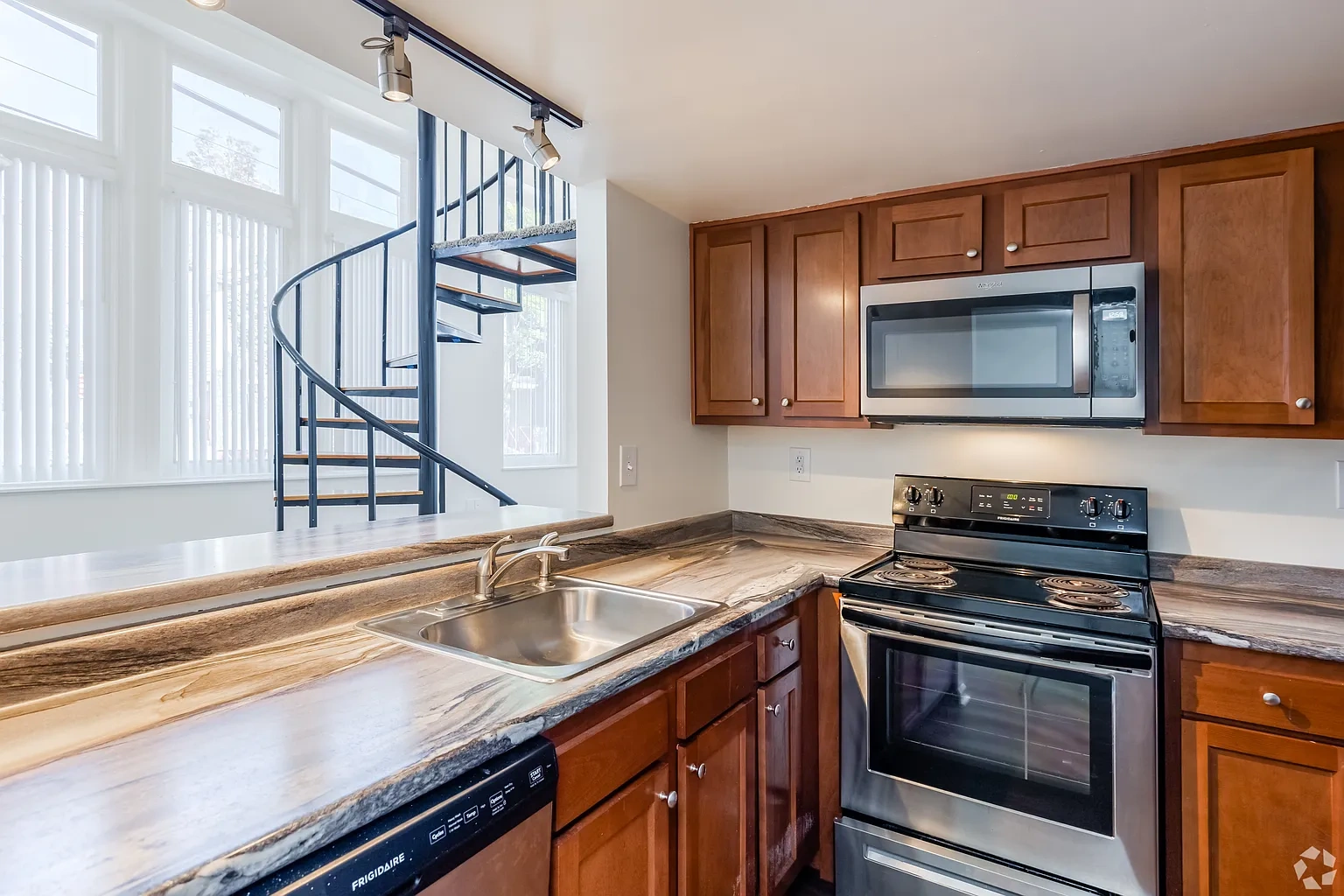 Schoolhouse Apartments – photo 1