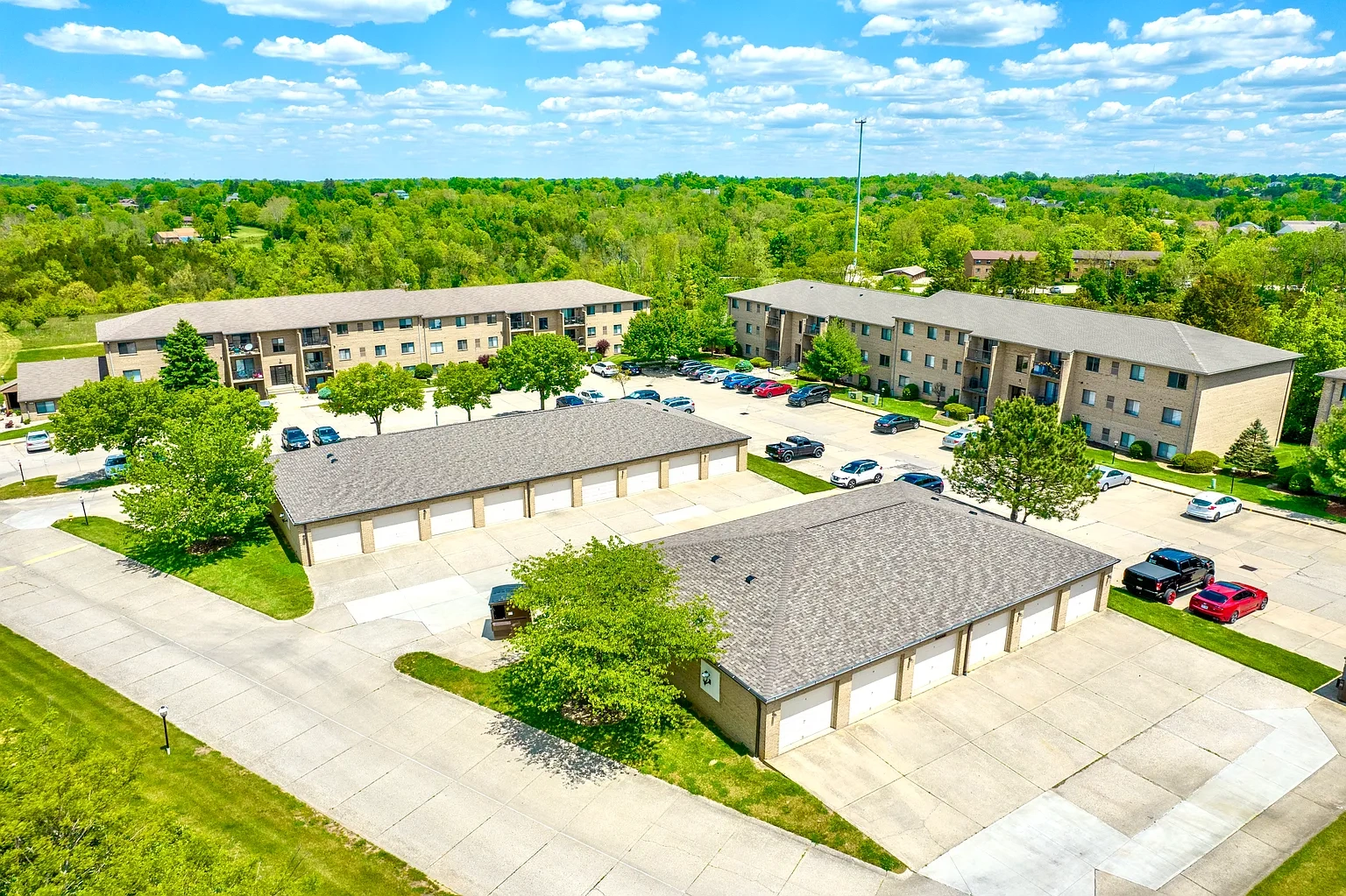 Skyridge Apartment Homes – photo 2