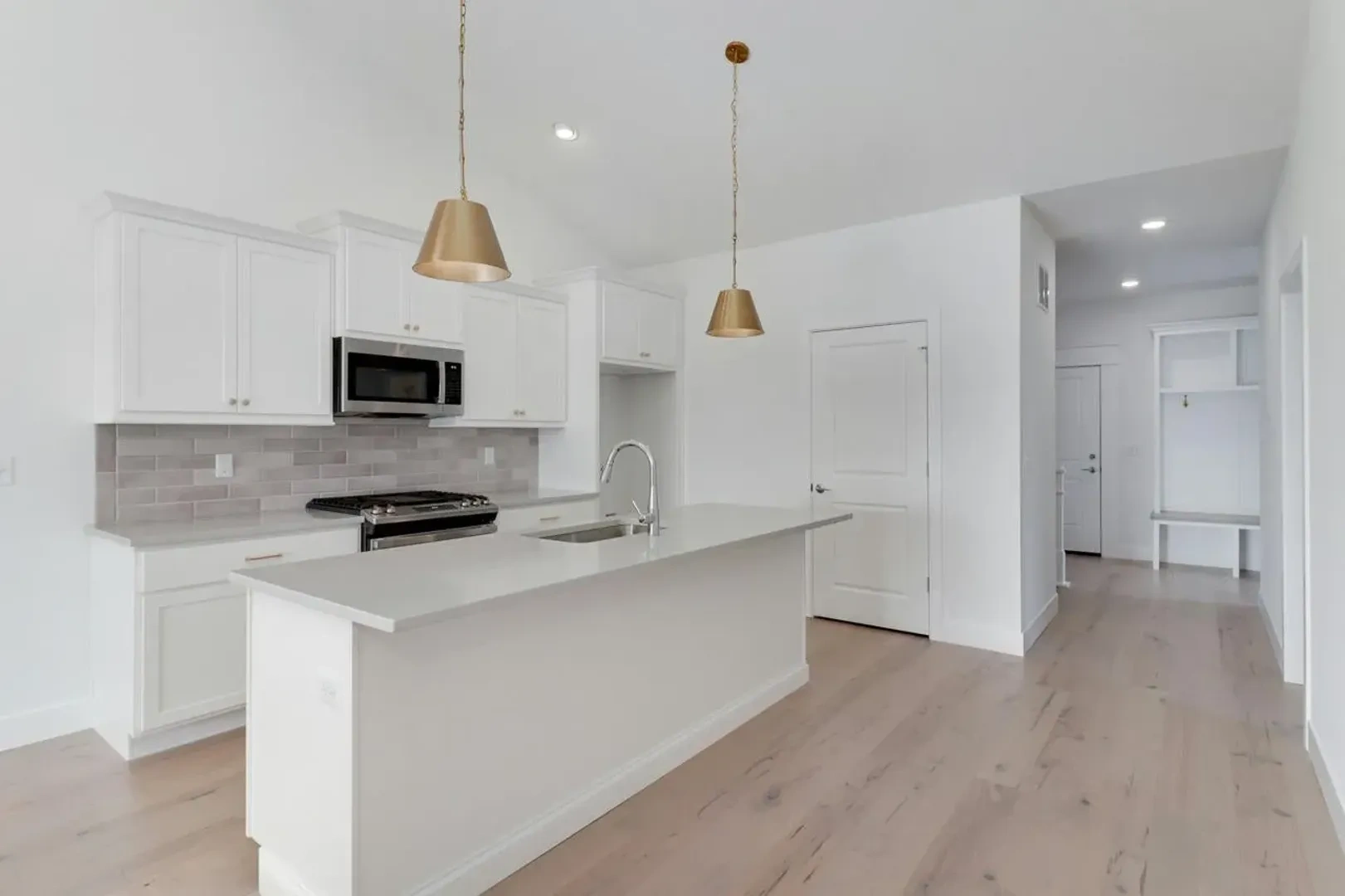 21 Stone Ml Ct unit 21 Stone Mill Ct. – photo 3