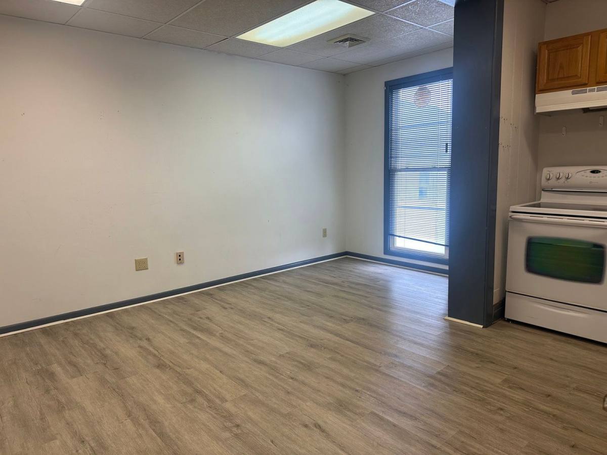 152 W Main Ave unit 2 – photo 2