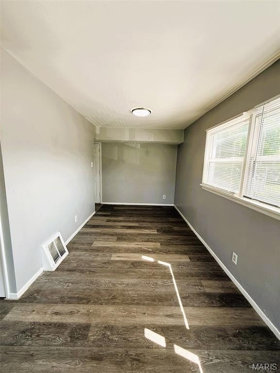 323 Shepley Dr – photo 5