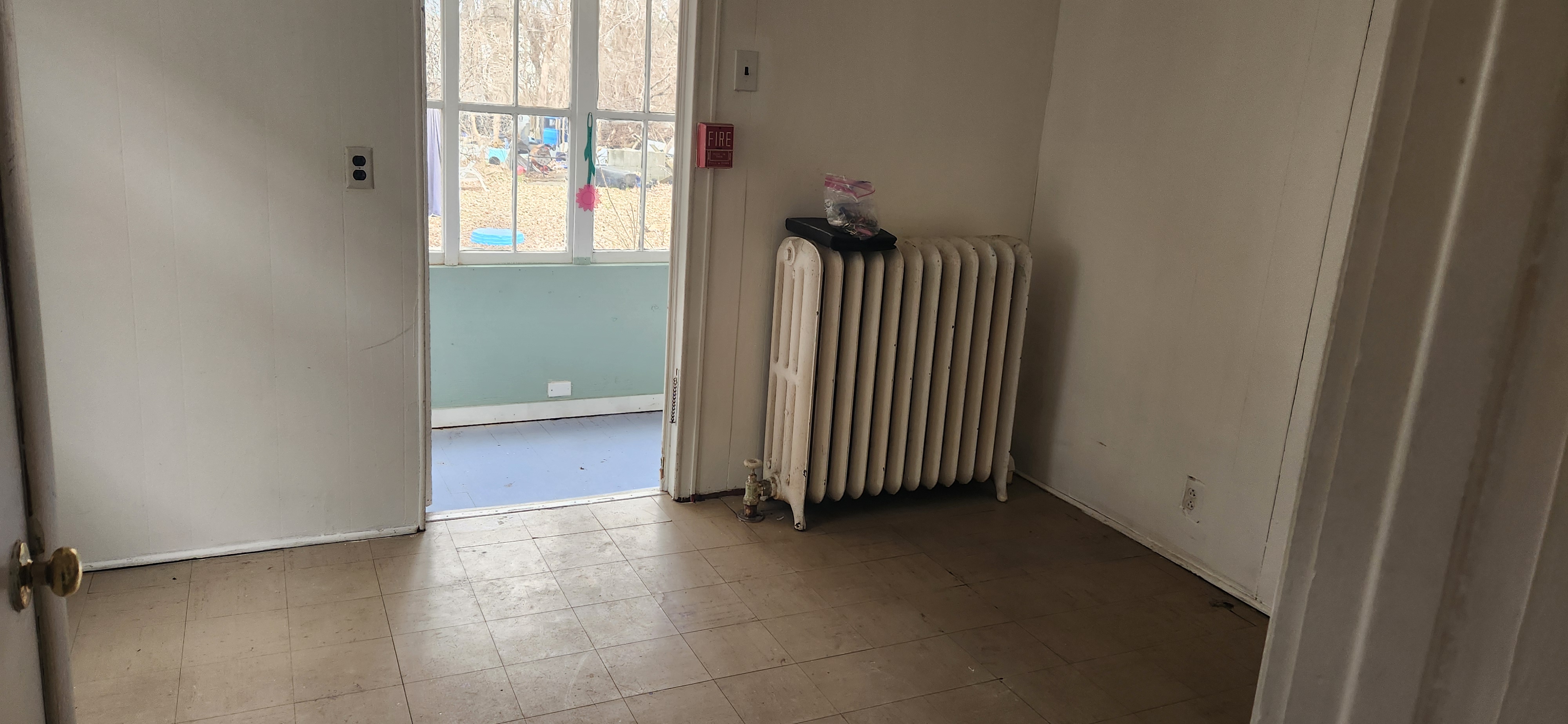 469 Ontario St unit 1 – photo 3