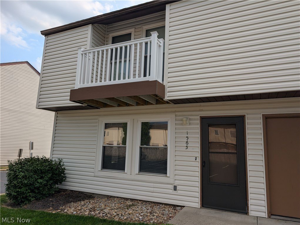 1565 Whitehall Blvd – photo 4