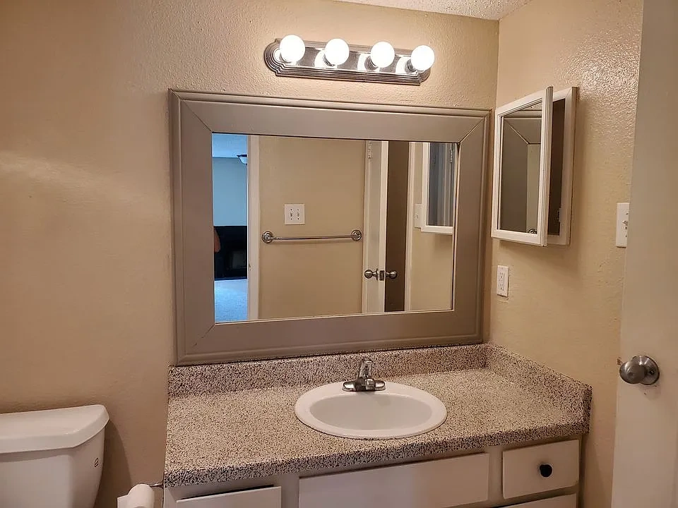 PLAZA VERDE CONDOS – Floor plan