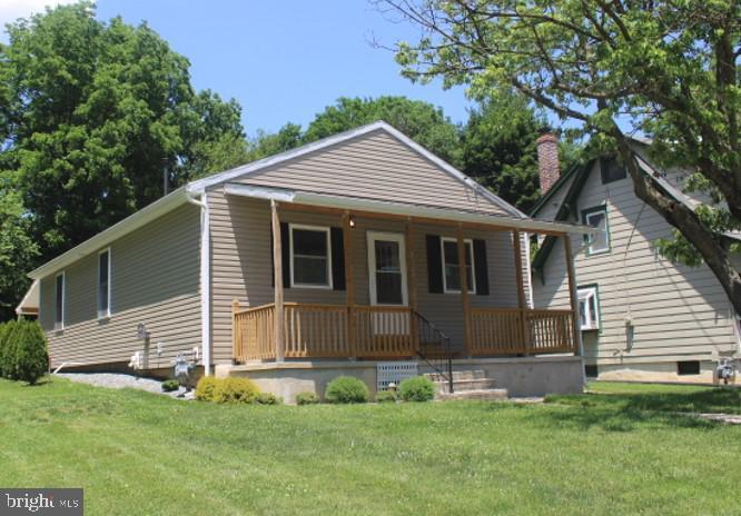 1443 W College Ave – photo 1
