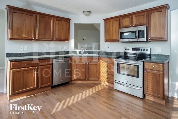 7398 Haverhill Ln – photo 5