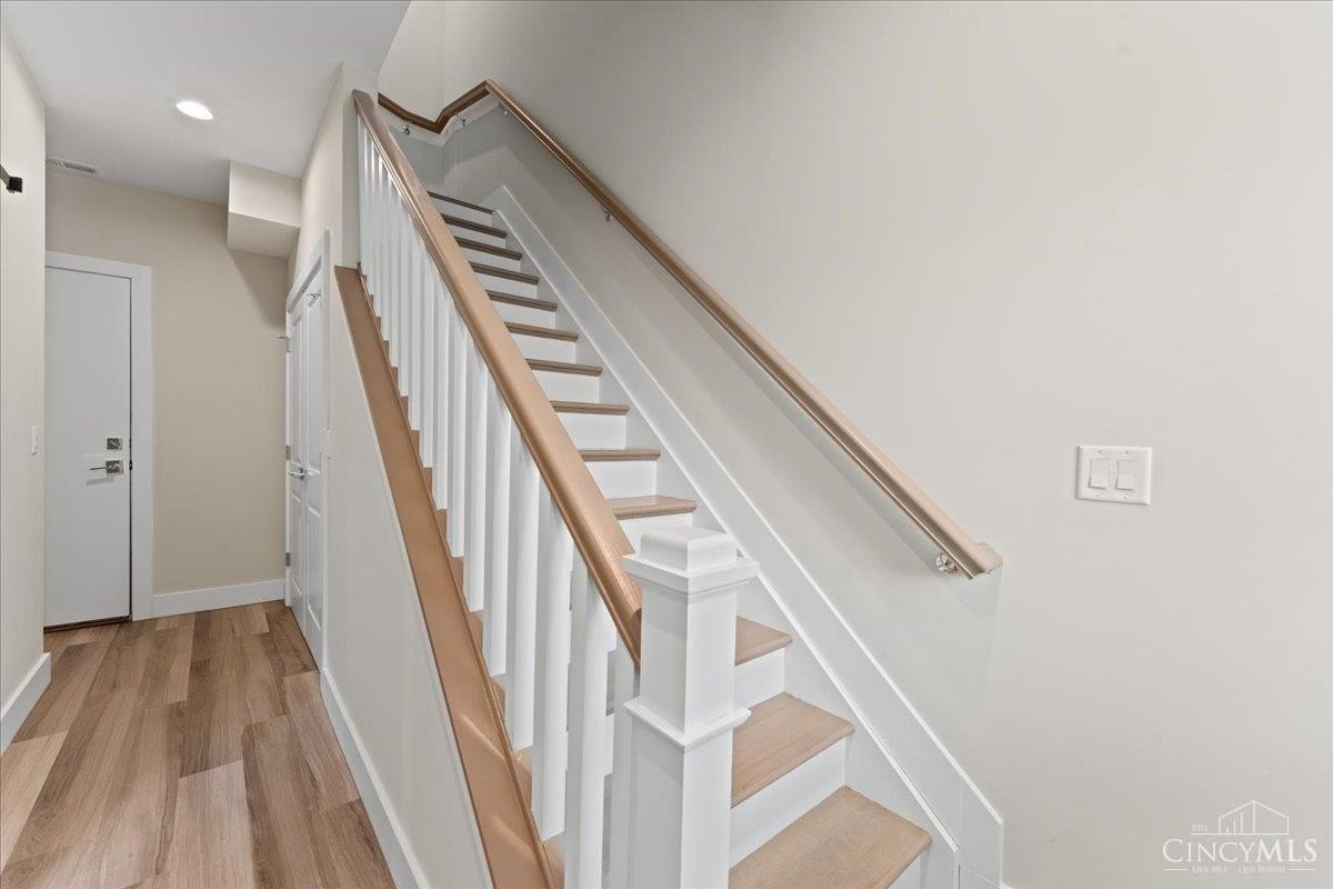 3906 Edwards Rd #B – photo 5
