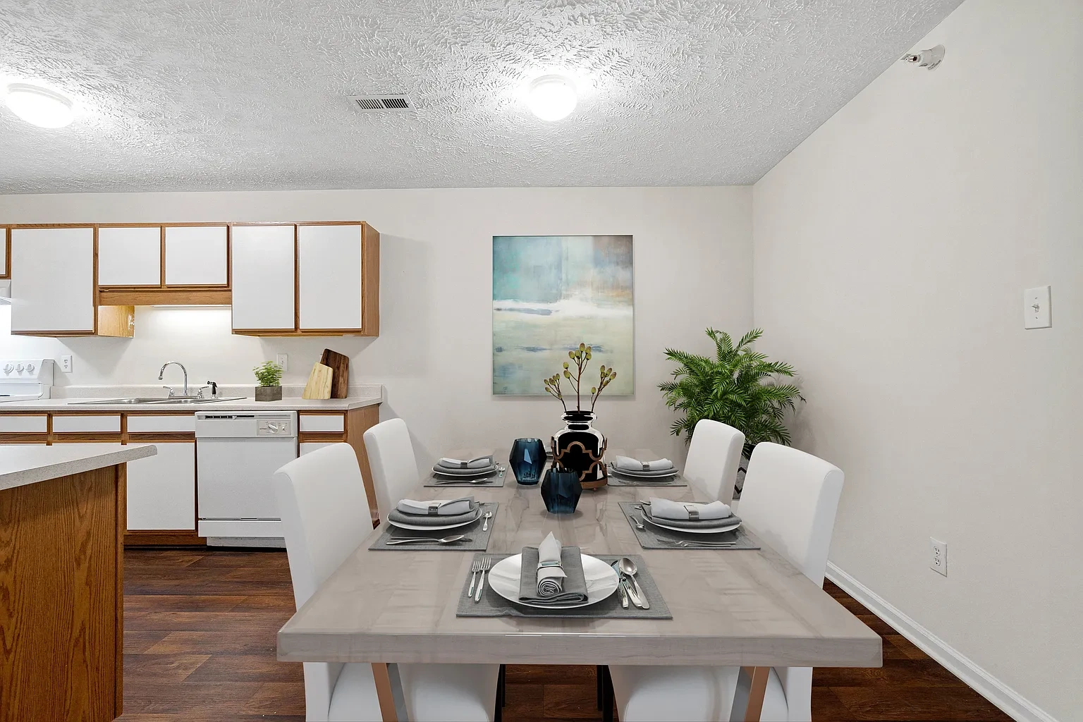 Austin Creek Apartments – photo 3